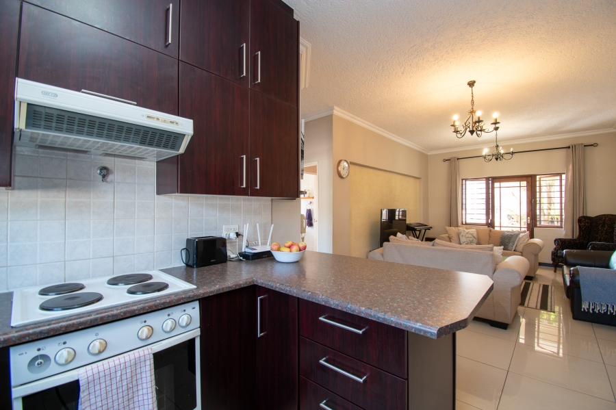 2 Bedroom Property for Sale in Paulshof Gauteng