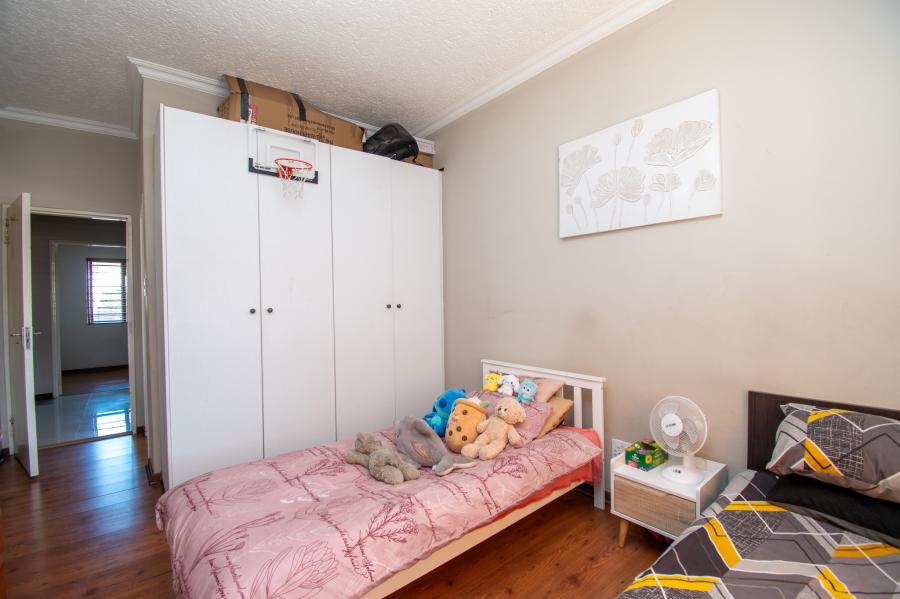 2 Bedroom Property for Sale in Paulshof Gauteng