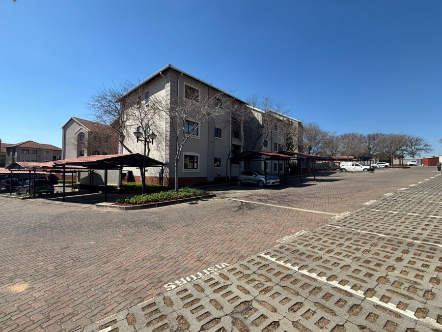 2 Bedroom Property for Sale in Paulshof Gauteng