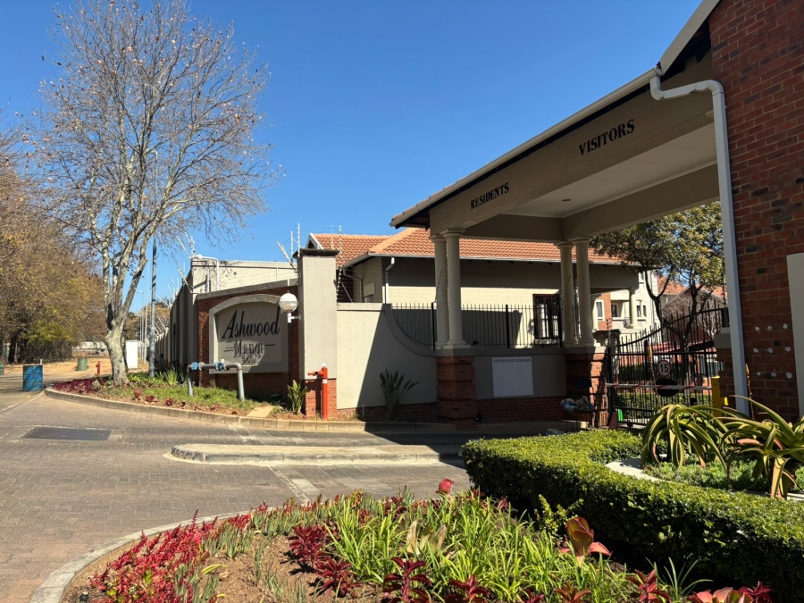 2 Bedroom Property for Sale in Paulshof Gauteng