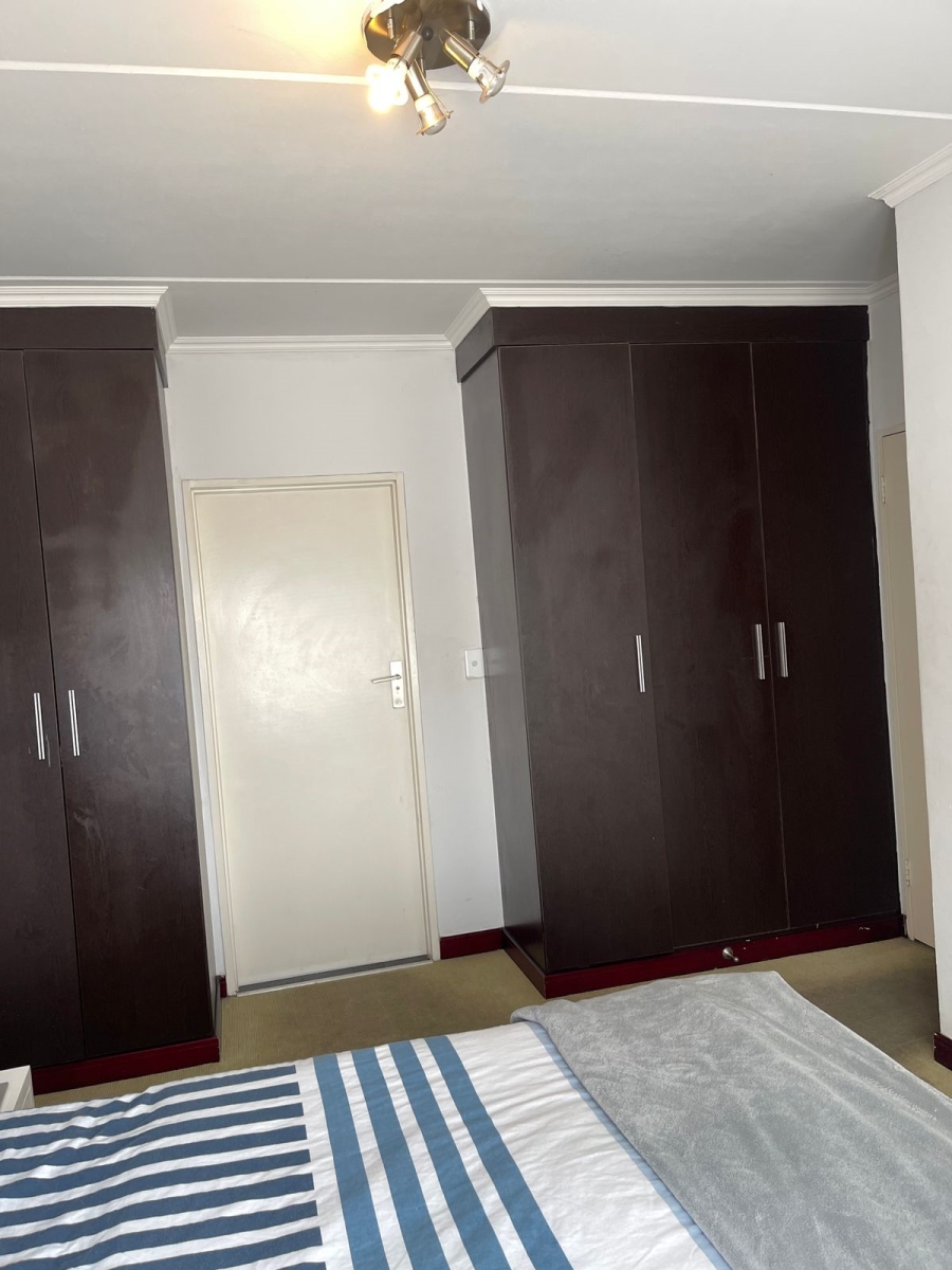 2 Bedroom Property for Sale in Noordwyk Gauteng