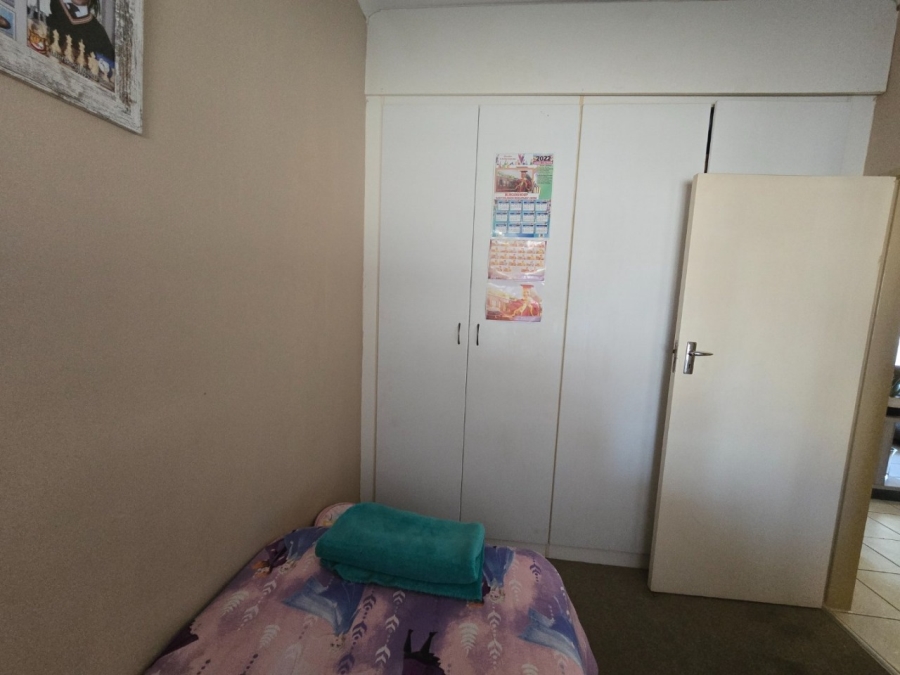 2 Bedroom Property for Sale in Wentworth Park Gauteng