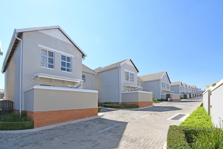 3 Bedroom Property for Sale in Fourways Gauteng