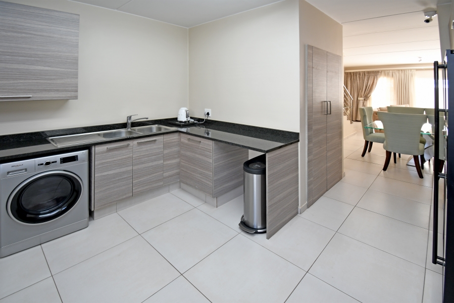 3 Bedroom Property for Sale in Fourways Gauteng