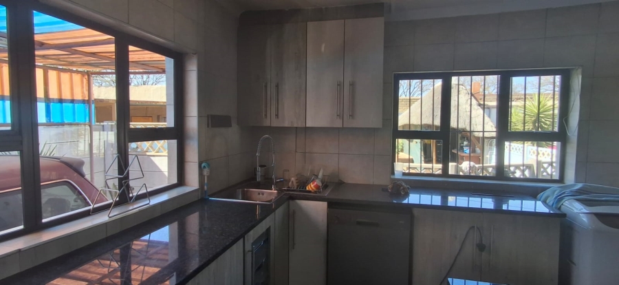 3 Bedroom Property for Sale in Newlands Gauteng