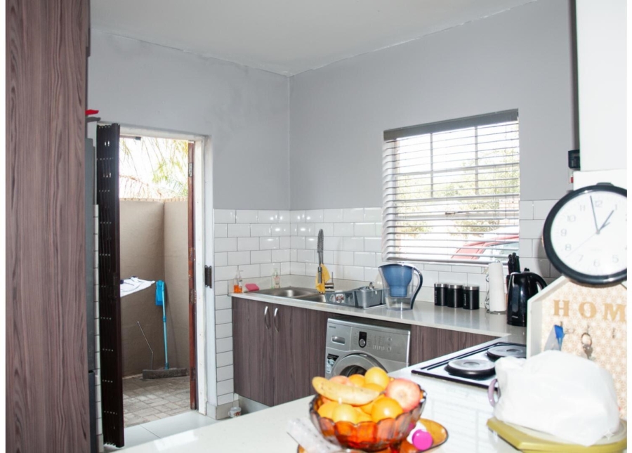 2 Bedroom Property for Sale in Halfway Gardens Gauteng