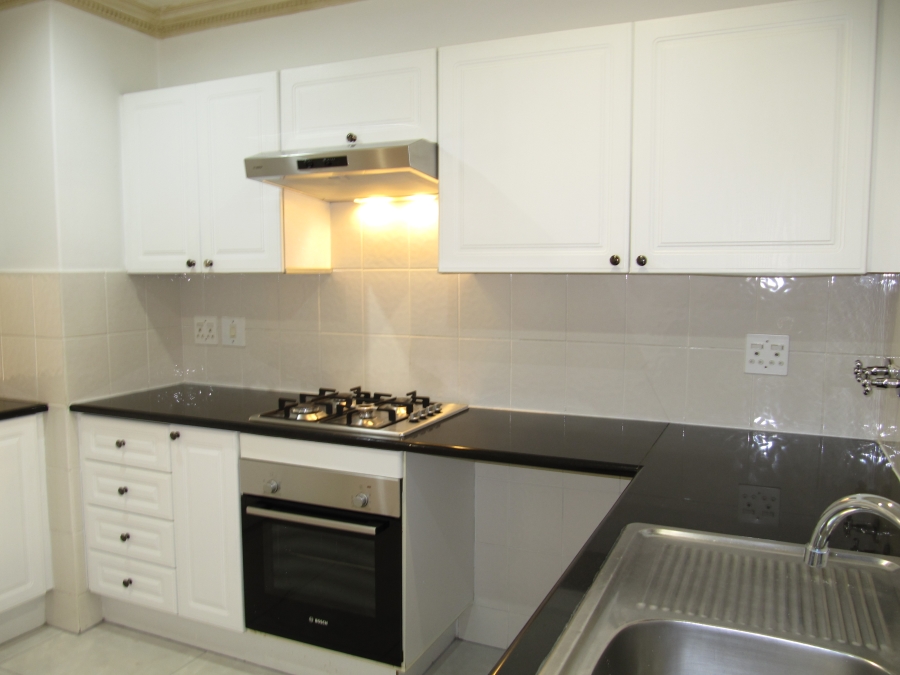 To Let 2 Bedroom Property for Rent in Hyde Park Gauteng