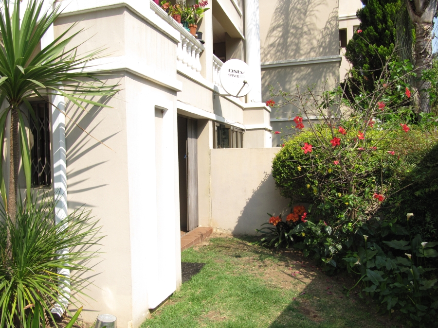 To Let 2 Bedroom Property for Rent in Hyde Park Gauteng