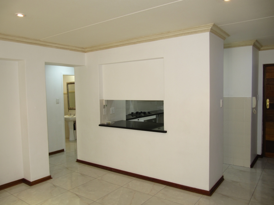 To Let 2 Bedroom Property for Rent in Hyde Park Gauteng