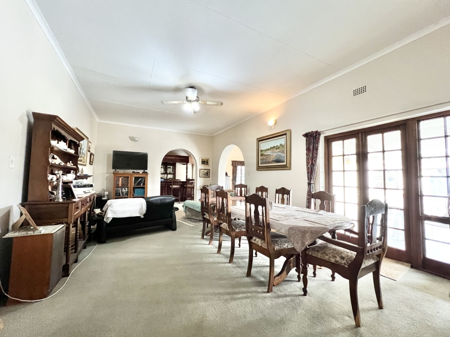 4 Bedroom Property for Sale in Knoppieslaagte Gauteng