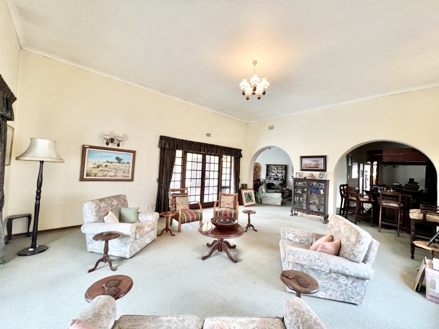 4 Bedroom Property for Sale in Knoppieslaagte Gauteng