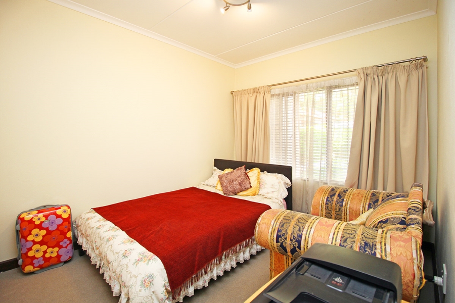 2 Bedroom Property for Sale in Beverley Gauteng