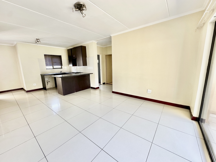 To Let 2 Bedroom Property for Rent in Erand Gardens Gauteng