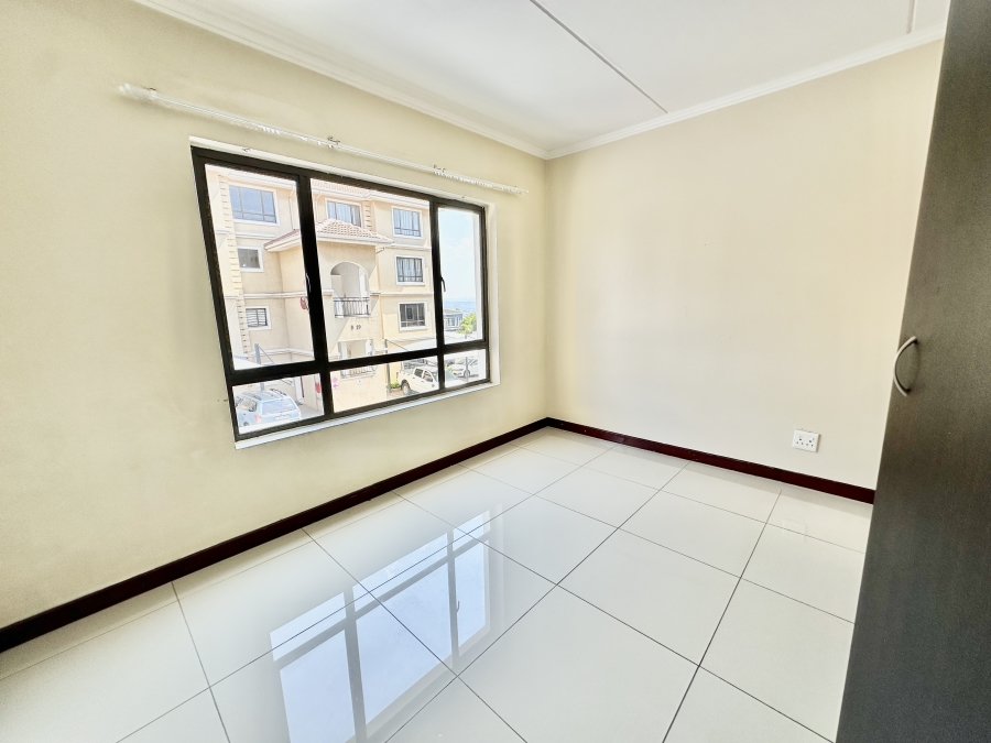 To Let 2 Bedroom Property for Rent in Erand Gardens Gauteng