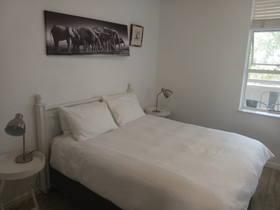 To Let 2 Bedroom Property for Rent in Sandhurst Gauteng