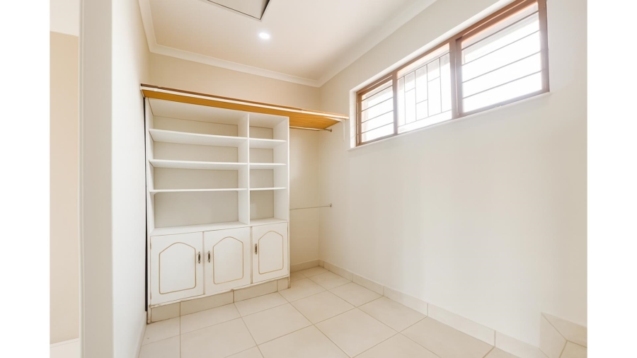 3 Bedroom Property for Sale in Lonehill Gauteng