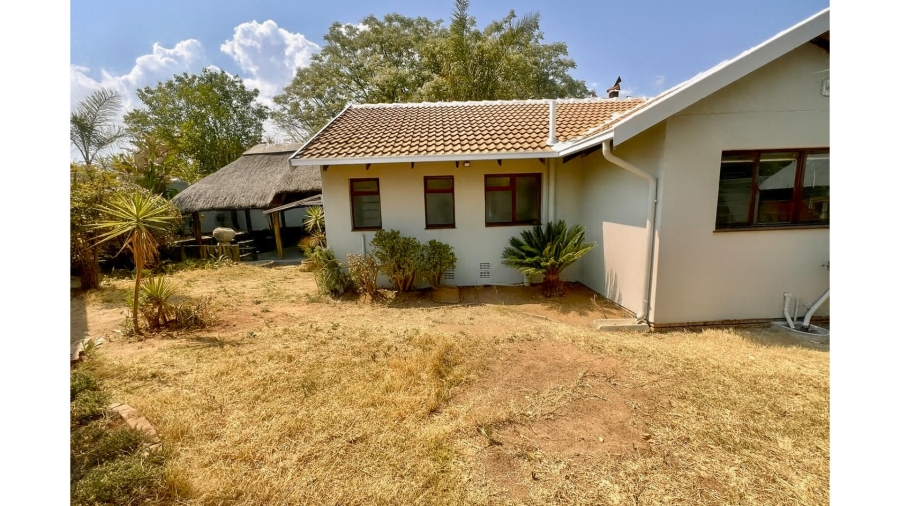 3 Bedroom Property for Sale in Lonehill Gauteng