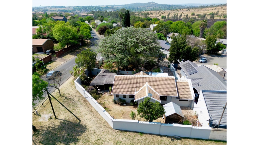 3 Bedroom Property for Sale in Lonehill Gauteng