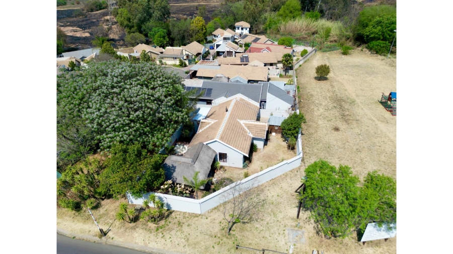 3 Bedroom Property for Sale in Lonehill Gauteng
