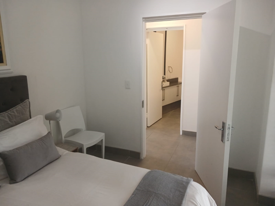 2 Bedroom Property for Sale in Sandhurst Gauteng