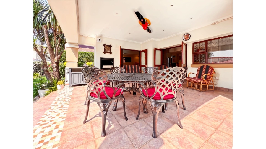 5 Bedroom Property for Sale in Lonehill Gauteng