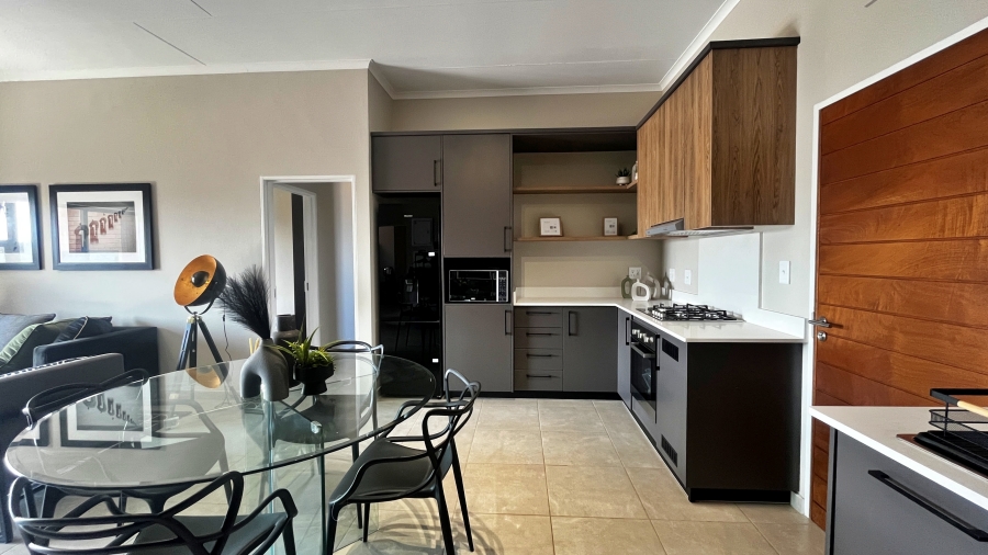 2 Bedroom Property for Sale in Rietvalleirand Gauteng