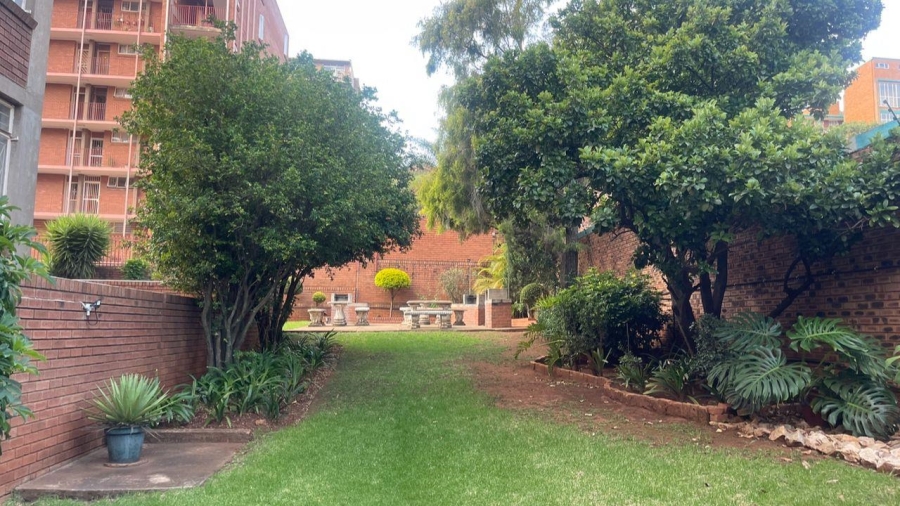 2 Bedroom Property for Sale in Wonderboom South Gauteng