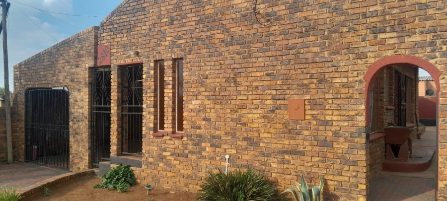 3 Bedroom Property for Sale in Sebokeng Zone 13 Gauteng