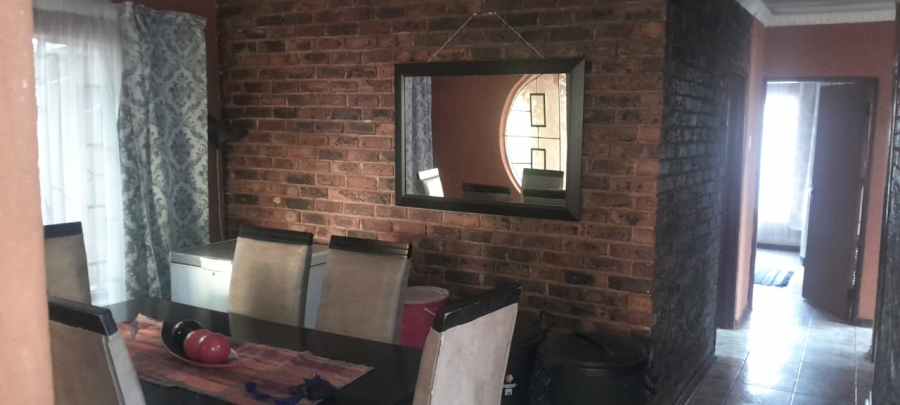 3 Bedroom Property for Sale in Sebokeng Zone 13 Gauteng
