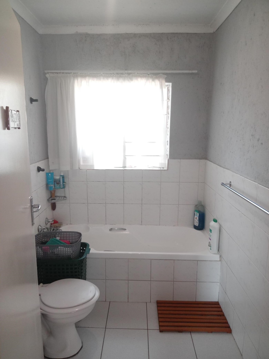 2 Bedroom Property for Sale in Ferndale Gauteng