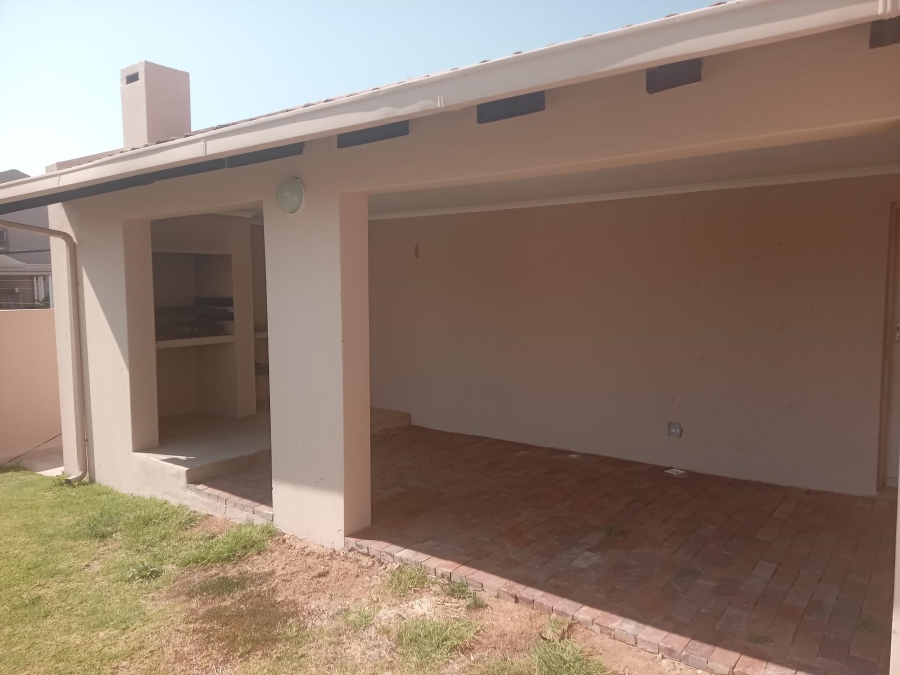 2 Bedroom Property for Sale in Ferndale Gauteng