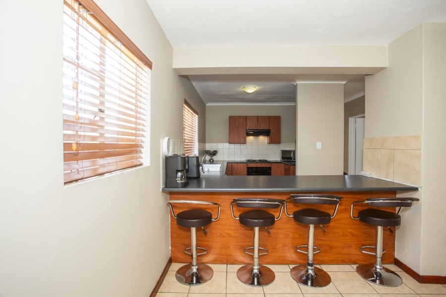 2 Bedroom Property for Sale in Halfway Gardens Gauteng