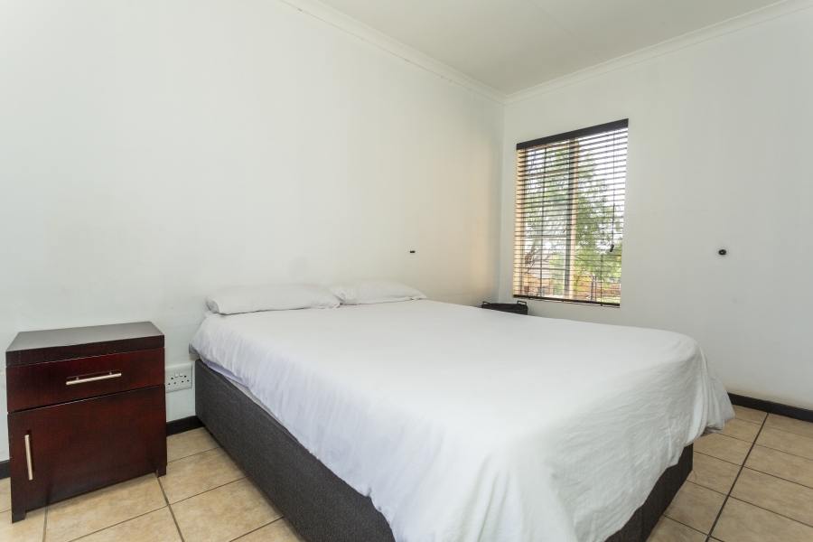 2 Bedroom Property for Sale in Halfway Gardens Gauteng