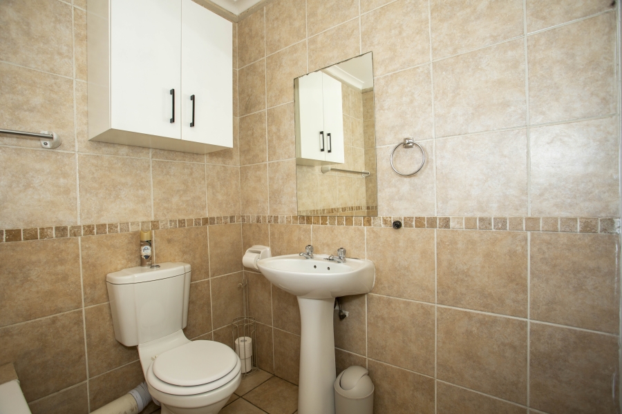 2 Bedroom Property for Sale in Halfway Gardens Gauteng