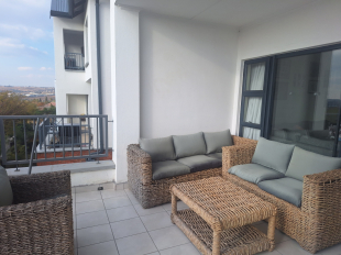 2 Bedroom Property for Sale in Greenstone Crest Gauteng