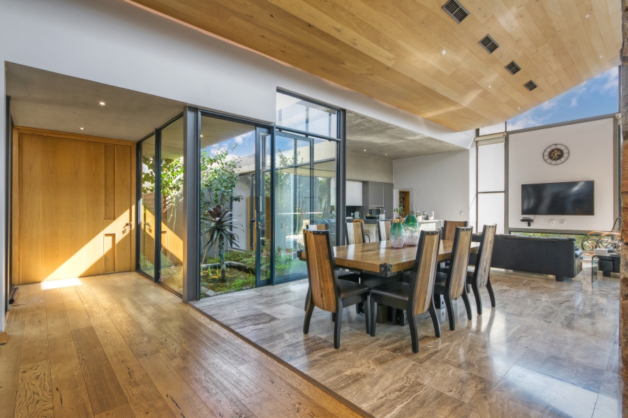 4 Bedroom Property for Sale in Waterfall Country Estate Gauteng