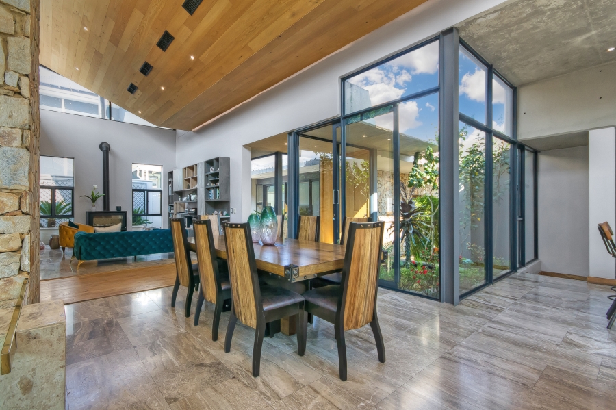 4 Bedroom Property for Sale in Waterfall Country Estate Gauteng