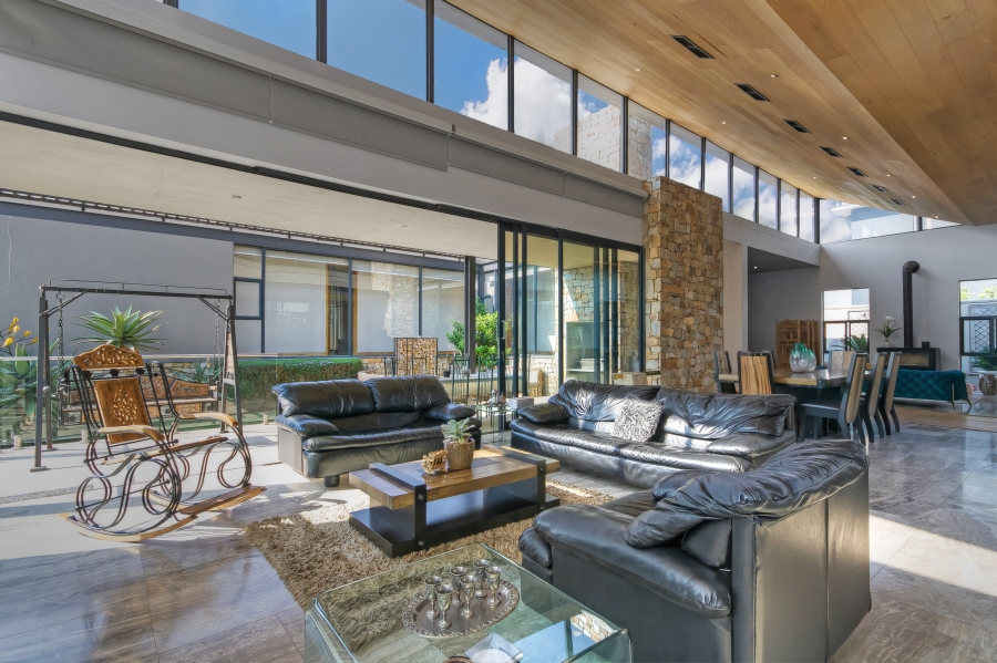 4 Bedroom Property for Sale in Waterfall Country Estate Gauteng