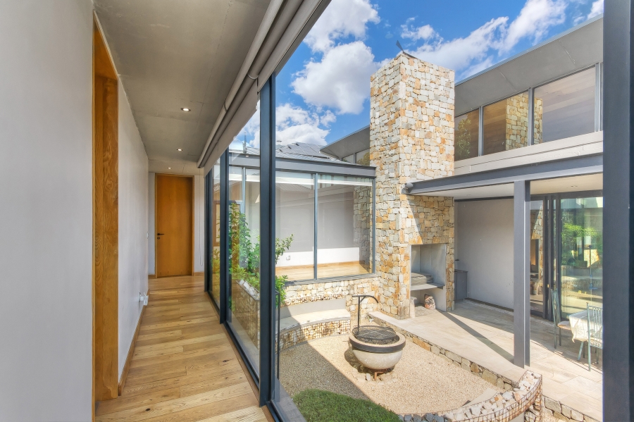 4 Bedroom Property for Sale in Waterfall Country Estate Gauteng