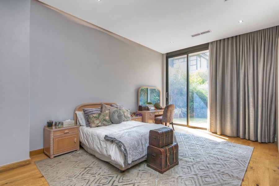 4 Bedroom Property for Sale in Waterfall Country Estate Gauteng