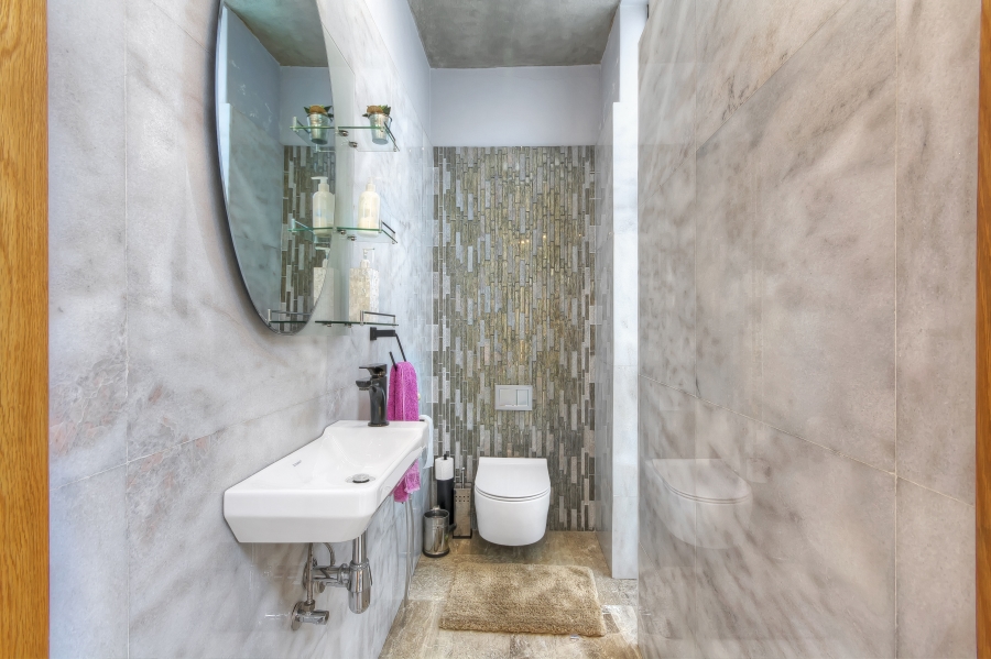 4 Bedroom Property for Sale in Waterfall Country Estate Gauteng