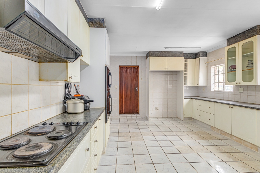 To Let 4 Bedroom Property for Rent in Norkem Park Gauteng