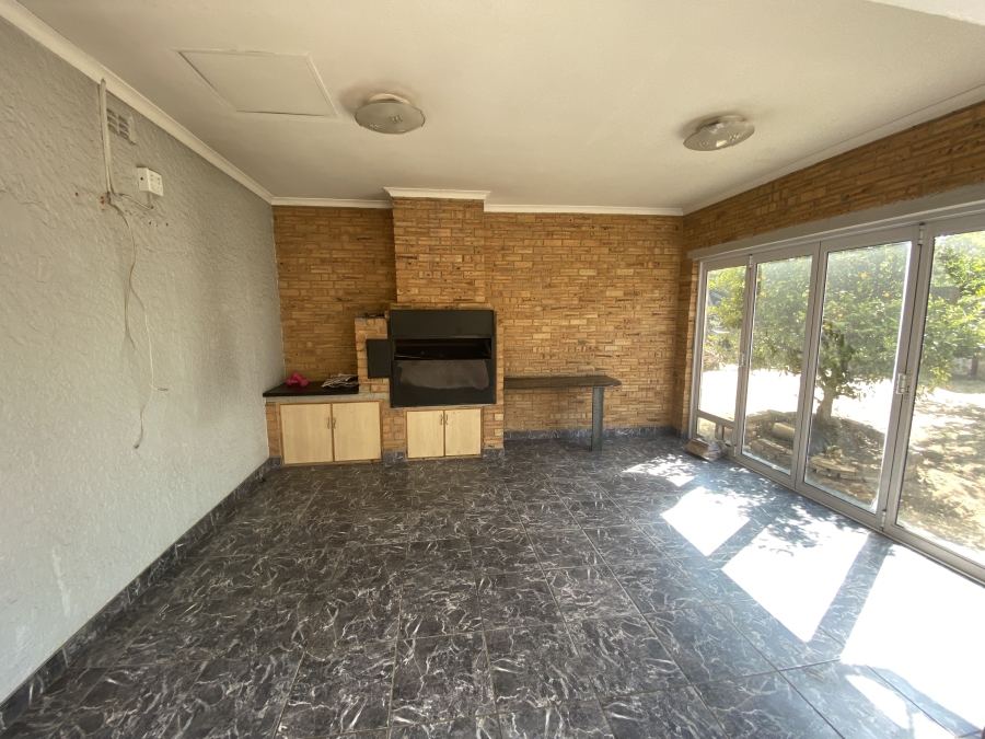3 Bedroom Property for Sale in Primrose Gauteng