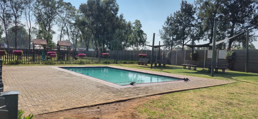 1 Bedroom Property for Sale in Comet Gauteng