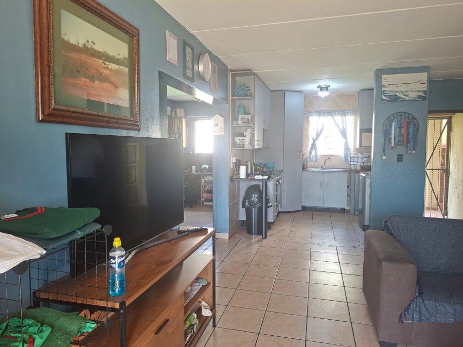 2 Bedroom Property for Sale in Oriel Gauteng