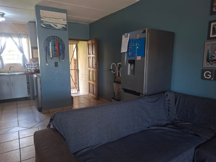 2 Bedroom Property for Sale in Oriel Gauteng
