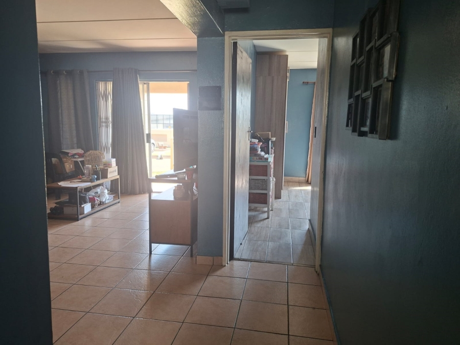 2 Bedroom Property for Sale in Oriel Gauteng