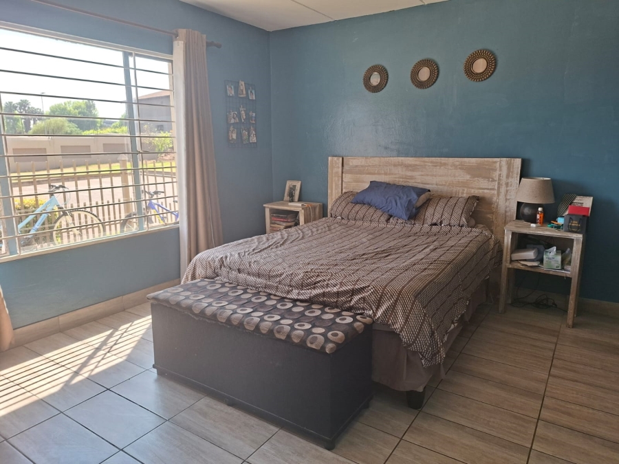 2 Bedroom Property for Sale in Oriel Gauteng