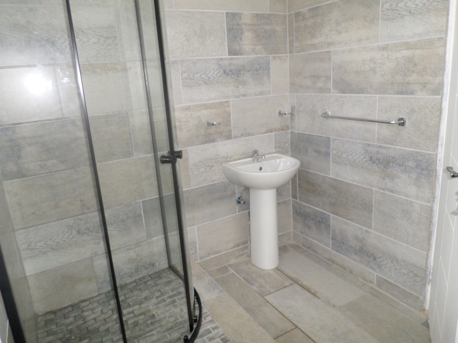 To Let 1 Bedroom Property for Rent in Knoppieslaagte Gauteng