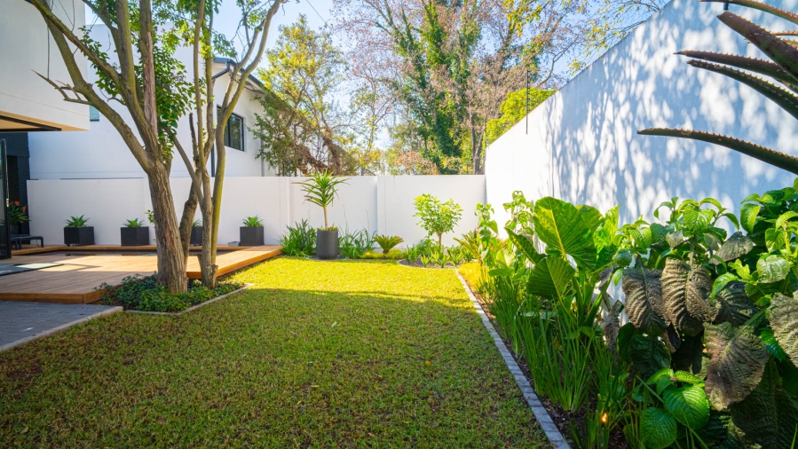 4 Bedroom Property for Sale in Bryanston East Gauteng